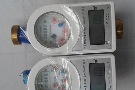 遠(yuǎn)傳水表生產(chǎn)廠家如何挑選？掌握四個(gè)技巧！